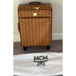 MCM - Ottomar Cabin Trolley - Visetos Canvas Wheeled Weekender Bag